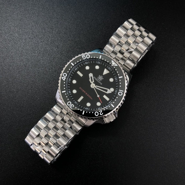 quartz movement of diving watch