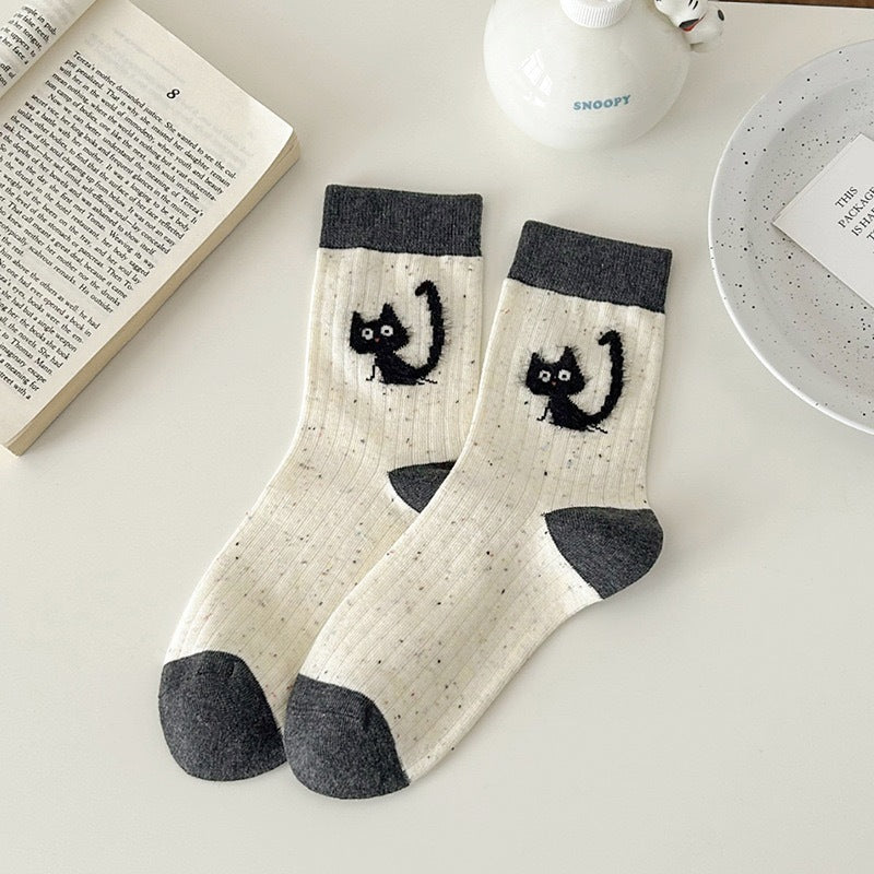 Cartoon NEPs Yarn Socks Women's Mid Tube Stockings Flocking Plush Spring And Autumn Cute Bunching Socks